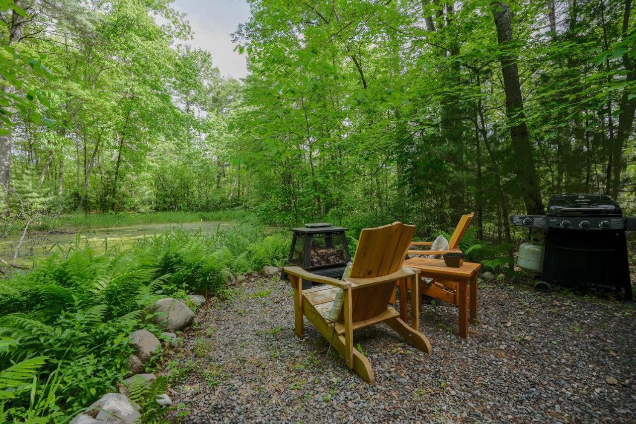 Vintage Wild West Tiny Hotel In The Woods! Pine City Eksteriør billede